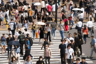 又冷草皮又差！东京国立竞技场草皮遭吐槽：日本的耻辱